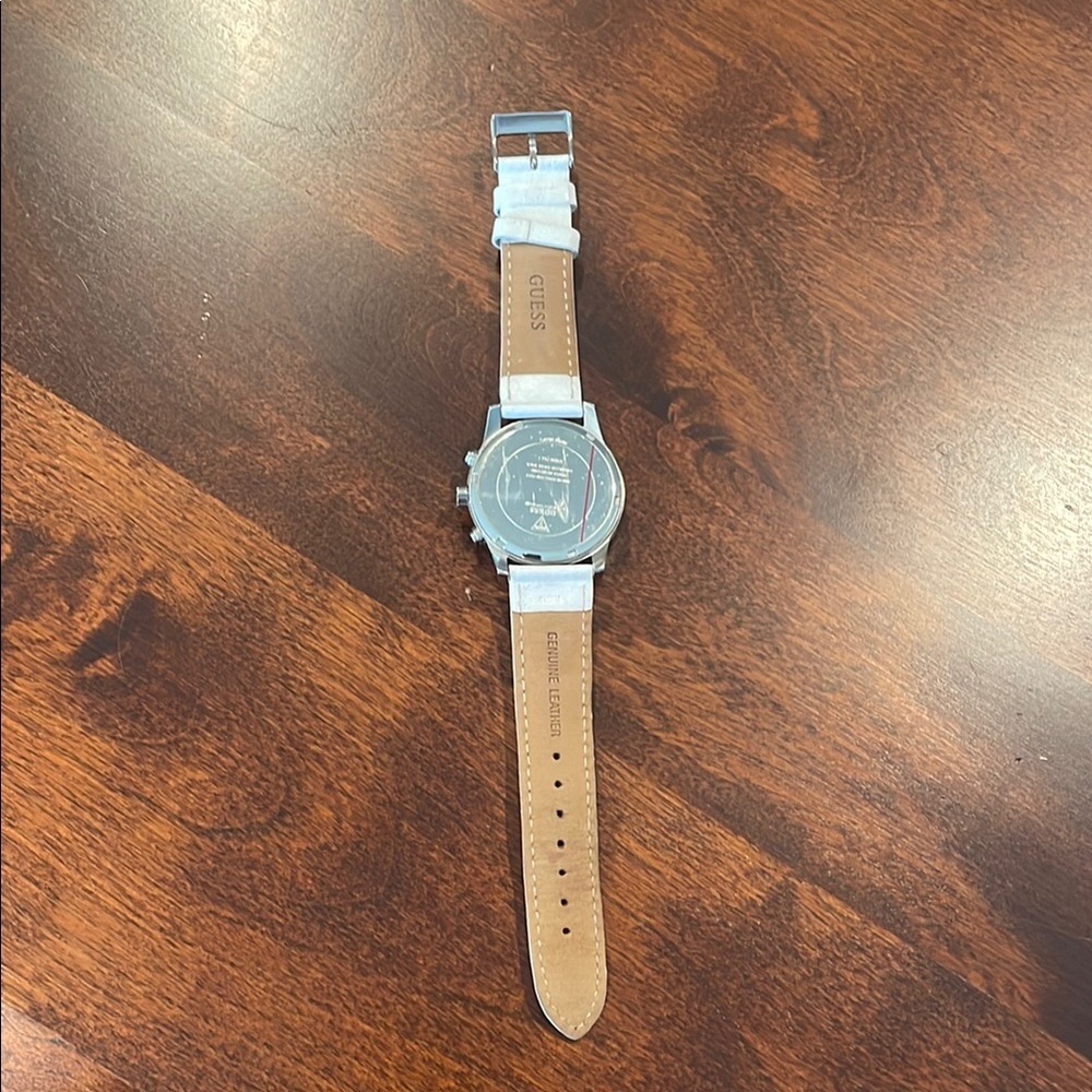 💯GUESS women’s Watch - Picture 4 of 8